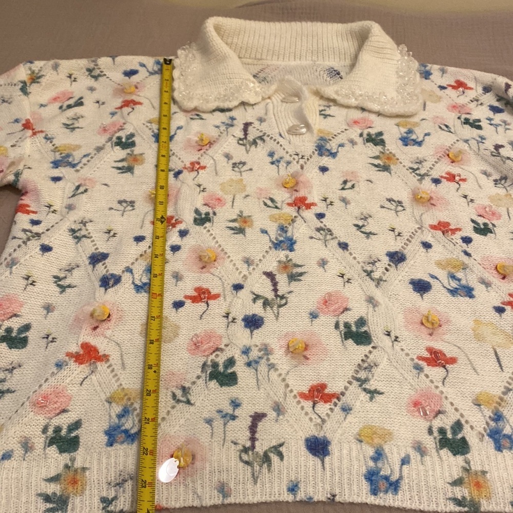 DESIGN UNCLE Floral Knit Sweater with Peter Pan Collar. Size L. New - Picture 5 of 10